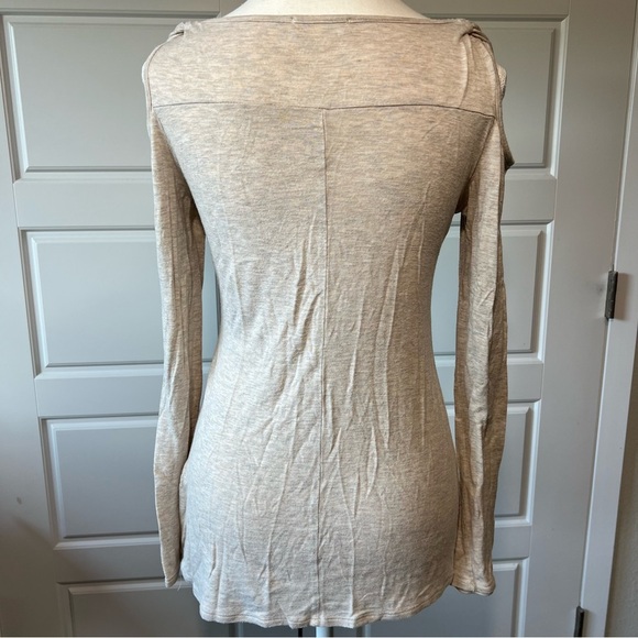Long Sleeve Top‎ Cut Out Shoulders V-Neck Casual Everyday - Picture 3 of 6